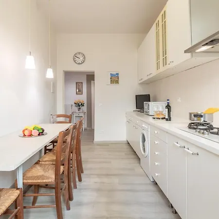 Santo Spirito 2 Bedrooms Appartamento Firenze